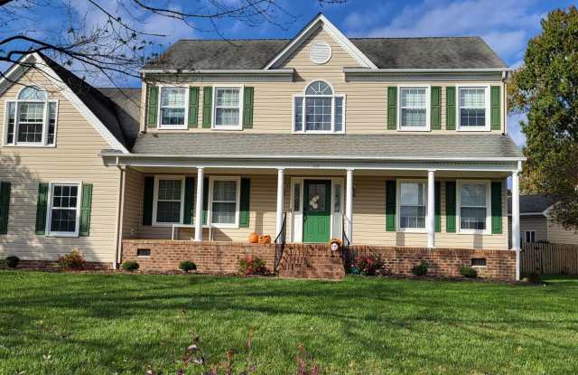 Renovated & Updated Wythe Creek Farms Home Gallery 1