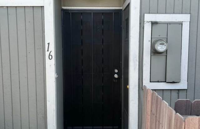 861 Nutmeg Place Unit 16 - Newly Remodeled!! photos photos