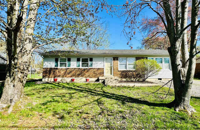 Updated 4BR/2BA ranch in LaGrange now available! photos photos