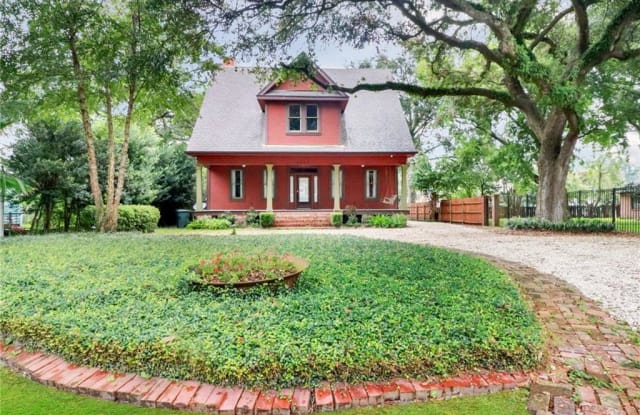 1019 Pujo St - 1019 Pujo Street, Lake Charles, LA 70601