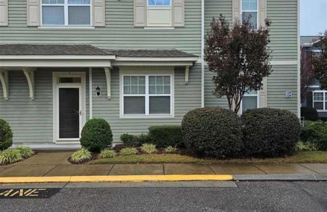 730 Lacy Oak Drive - 730 Lacy Oak Drive, Chesapeake, VA 23320