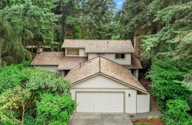 8525 SE 79th Place - 8525 Southeast 79th Place, Mercer Island, WA 98040