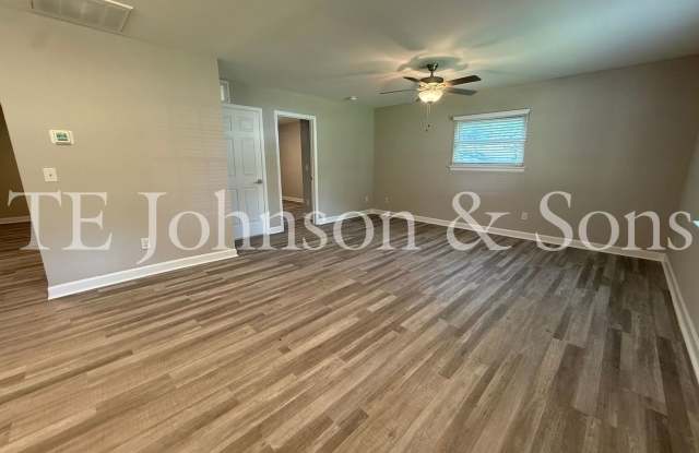 Updated Winston-Salem Home with Quartz Countertops and Modern Finishes Gallery 3