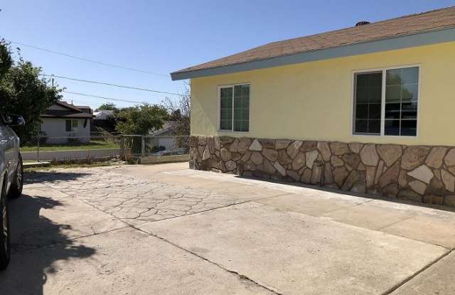7706 Bloomfield Rd - 7706 Bloomfield Road, San Diego, CA 92114