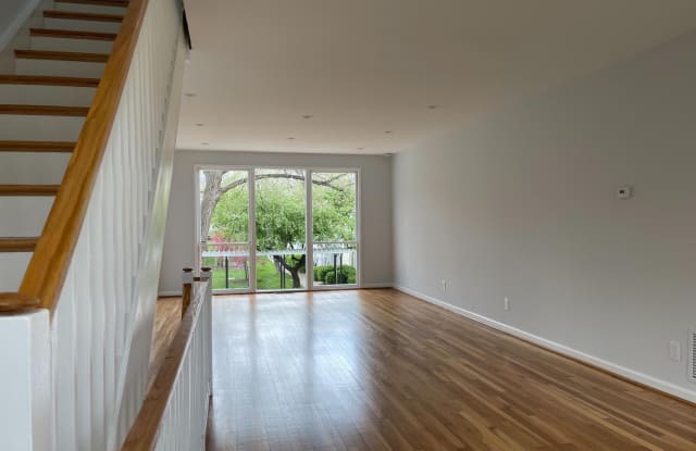 803 DELAWARE AVE SW - 803 Delaware Avenue Southwest, Washington, DC 20024