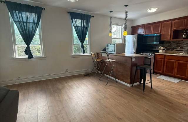 65-30 Admiral Avenue - 65-30 Admiral Avenue, Queens, NY 11379