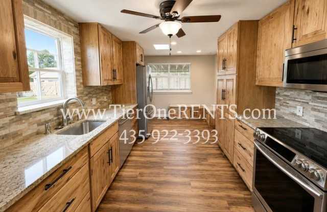 85 350 North Gallery 4
