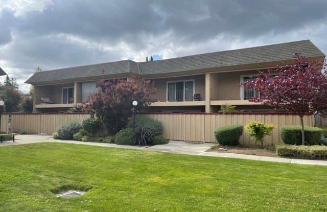 1014 Bancroft Rd - 1014 Bancroft Road, Concord, CA 94518