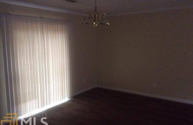 8947 Ashwood Dr Gallery 4