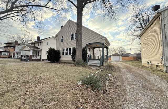 837 Eastland Avenue photos photos