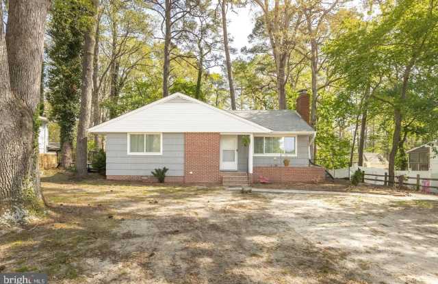 731 RICHWIL Drive Gallery 1