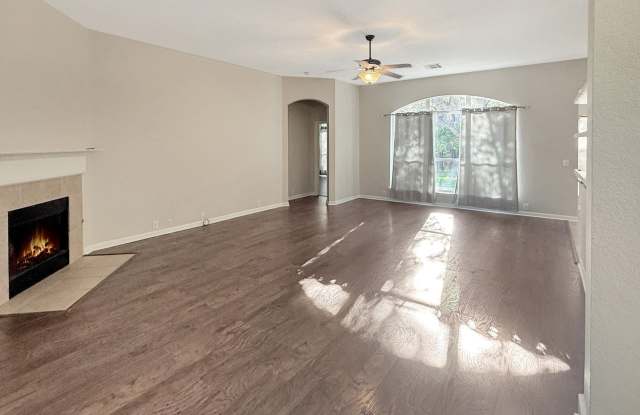 1803 Lookout Forest Gallery 4