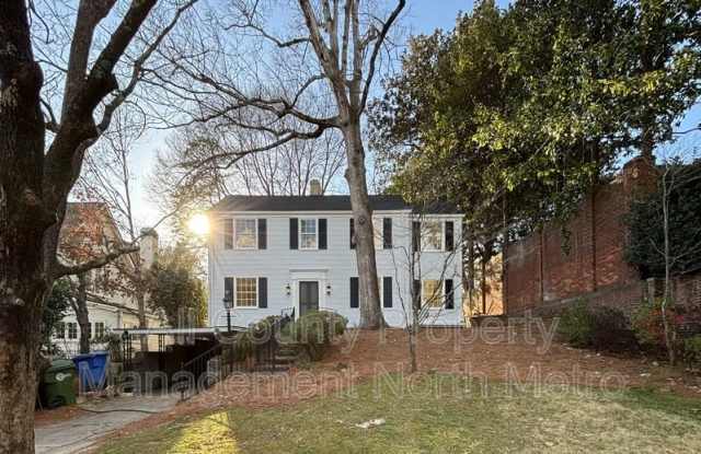 2416 Dellwood Dr NW photos photos