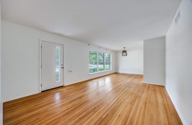 1811 Swan Drive Gallery 2