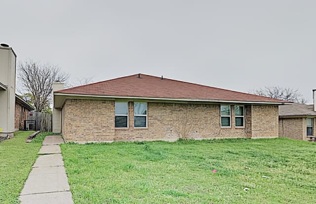 3405 Republic Dr - 3405 Republic Drive, Forest Hill, TX 76140