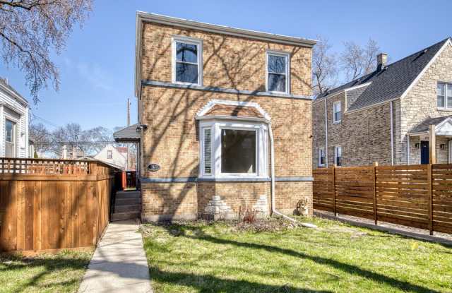 3423 N Springfield Avenue - 3423 North Springfield Avenue, Chicago, IL 60618