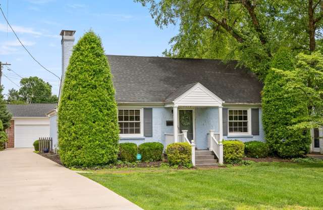 Charming St. Matthews Ranch photos photos