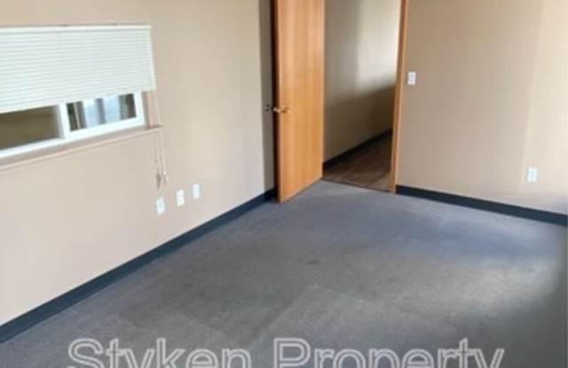 555 South Schuyler Ave - 235 photos photos