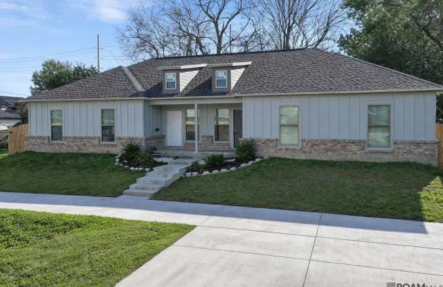 343 W Johnson St photos photos