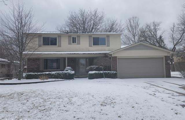 2808 DENISE - 2808 Denise Drive, Troy, MI 48085