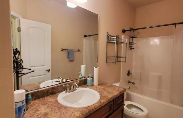 10322 Hutter Road Gallery 4