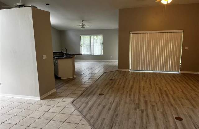 18072 Horseshoe Bay Cir Gallery 2