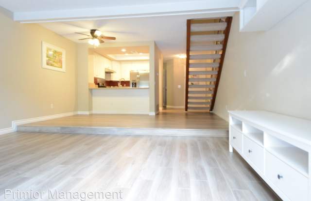 1225 Porto Grande Unit 2 Gallery 3