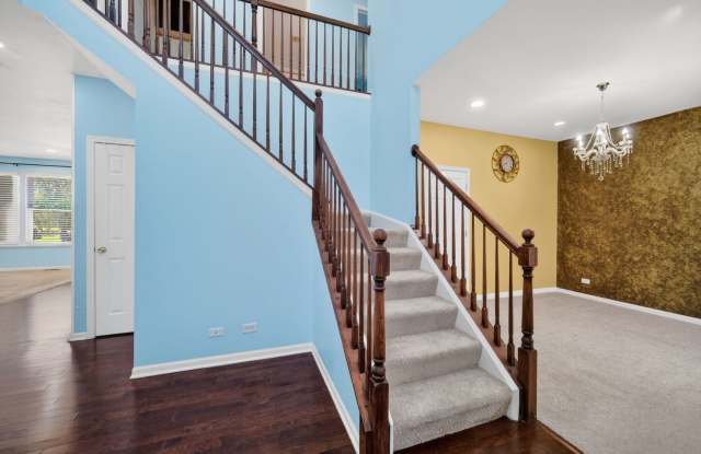 2743 ROURKE Drive Gallery 3