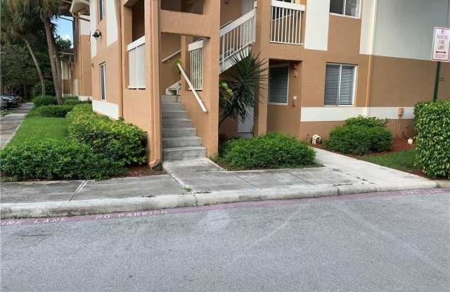 755 NW 92nd Ave - 755 Northwest 92nd Avenue, Plantation, FL 33324