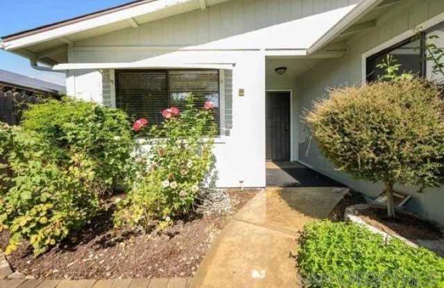 1811 Lynx Glen Gallery 2
