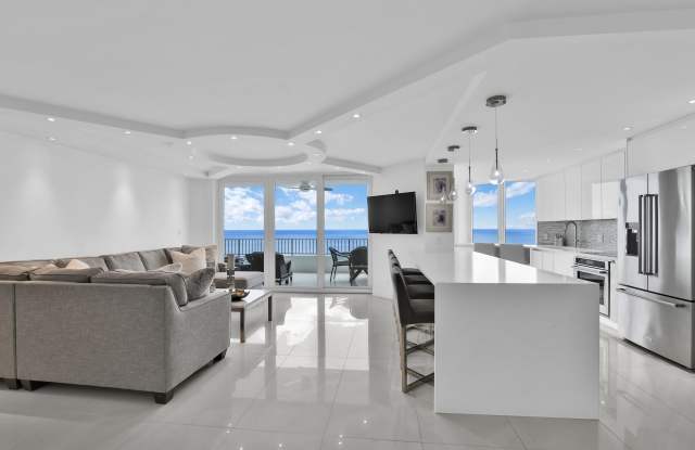 550 S Ocean Boulevard - 550 South Ocean Boulevard, Boca Raton, FL 33432