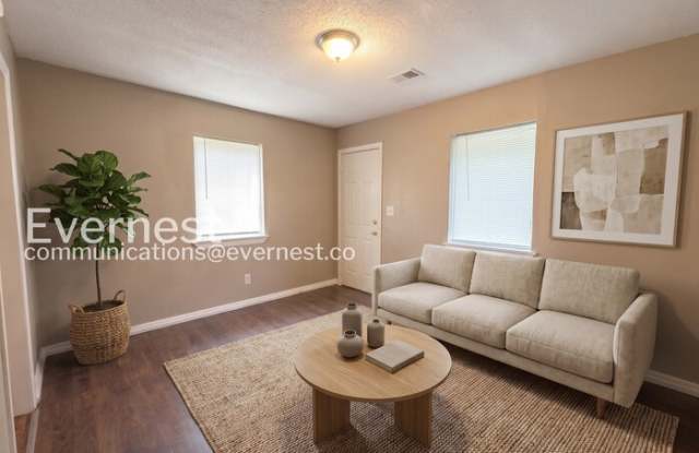 1858 17th Court North Gallery 2