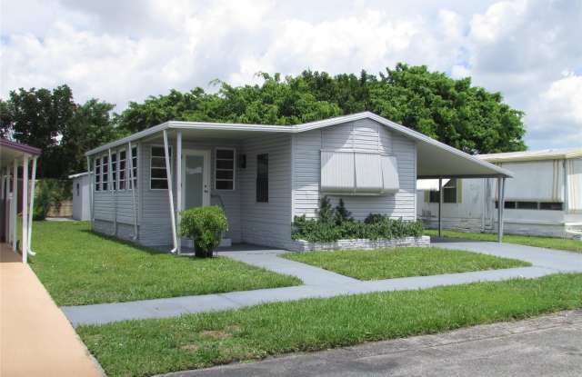 5249 NW 4TH Terrace Gallery 1