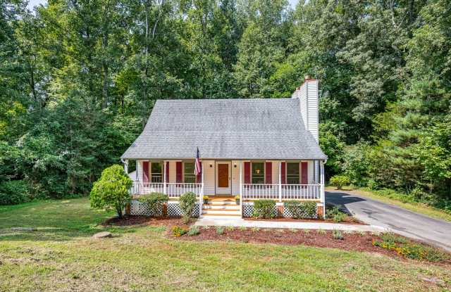 Pristine 4 Bedroom 3 Full Bath Home in Midlothian Available NOW! - 7504 Native Dancer Drive, Chesterfield County, VA 23112