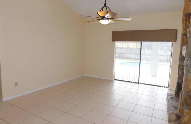 14157 FENNSBURY DRIVE Gallery 3