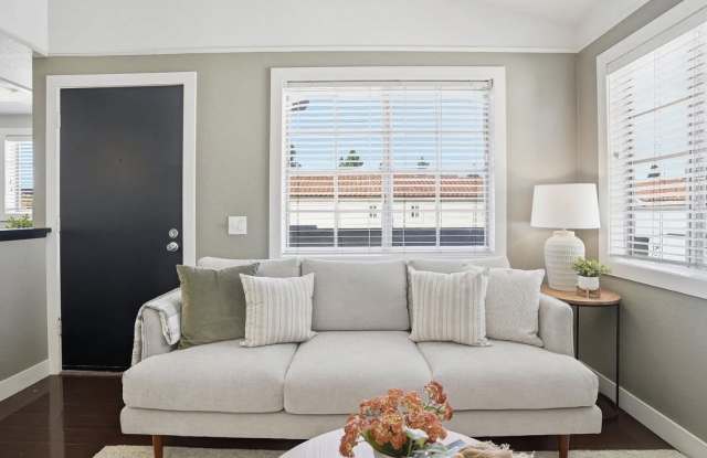 757 Eastshore Ter Unit 210 photos photos