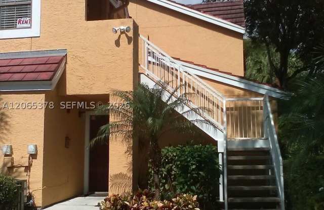 10441 SW 156th Ct Gallery 1