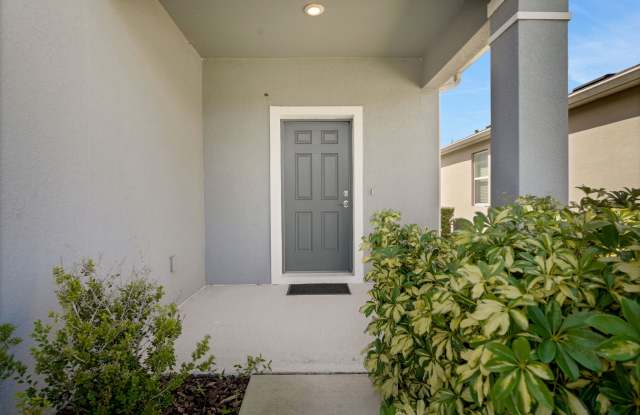 5160 Chickadee Street Gallery 2