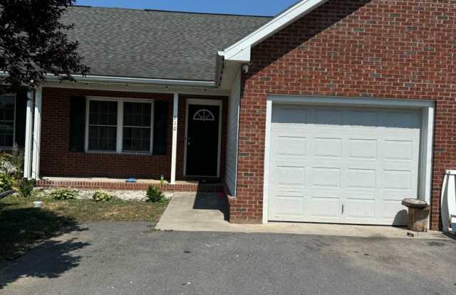 Rental in Timberville photos photos