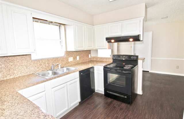 15138 Corona Del Mar Drive Gallery 2