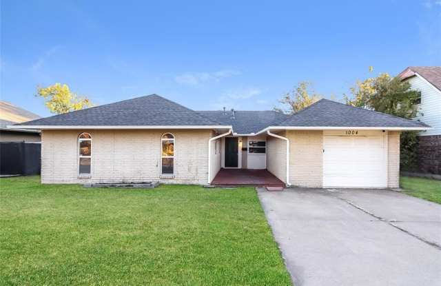 1004 NW 19th photos photos