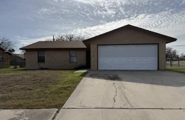 2102 Spicewood Drive photos photos