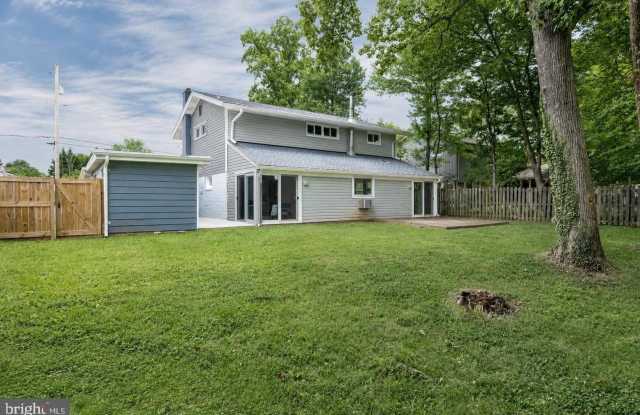 13802 MARIANNA Drive Gallery 2