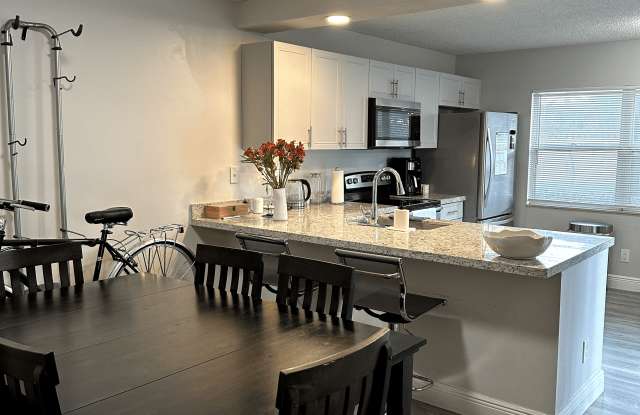 8145 Bridgewater Court Gallery 3