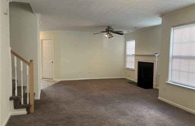 5517 Port Royal Drive Gallery 3