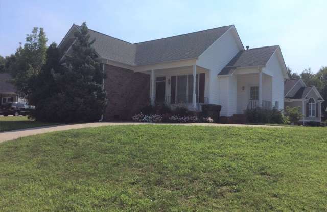 3 Bedroom In Bristol Park!! - 1976 Bristol Parkway, Rock Hill, SC 29732