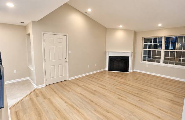 8 Driftwood Ct Gallery 2