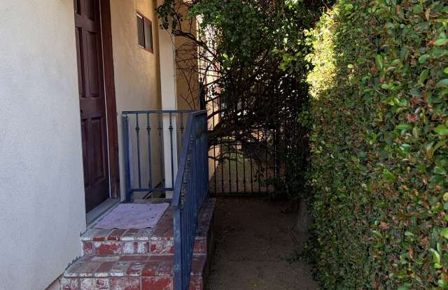 5135 Gaynor Avenue Gallery 2
