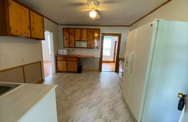 13 Lewis St. photos photos