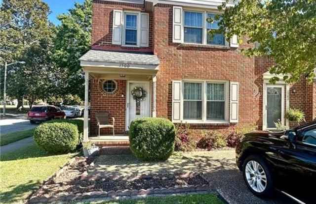1500 Canterford Court Gallery 1